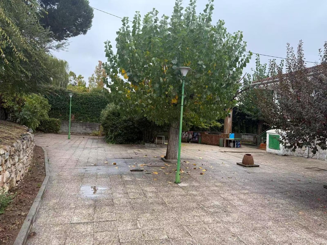 Estate for Sale on Madrid Highway