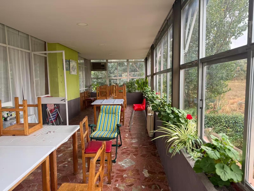 Estate for Sale on Madrid Highway