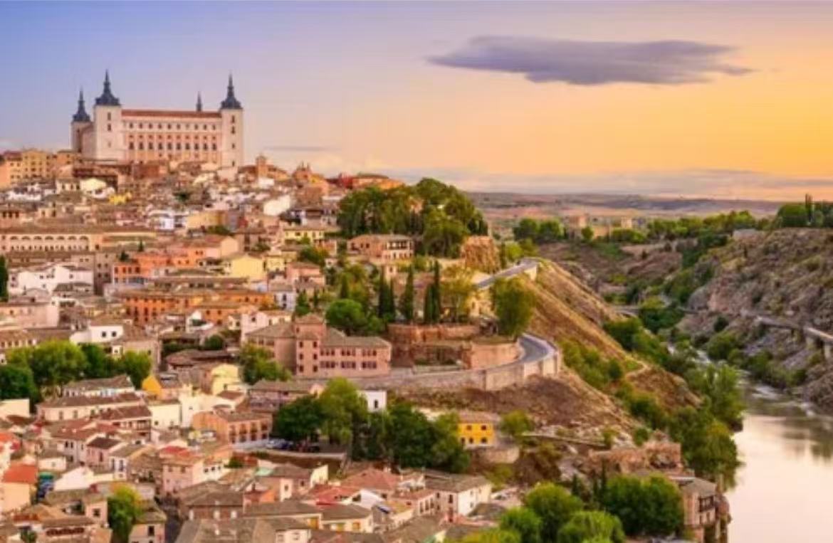GRAN OPORTUNIDAD EN EL SECTOR HOTELERO PROYECTO EN UBICACIÓN ESTRATÉGICA TOLEDO