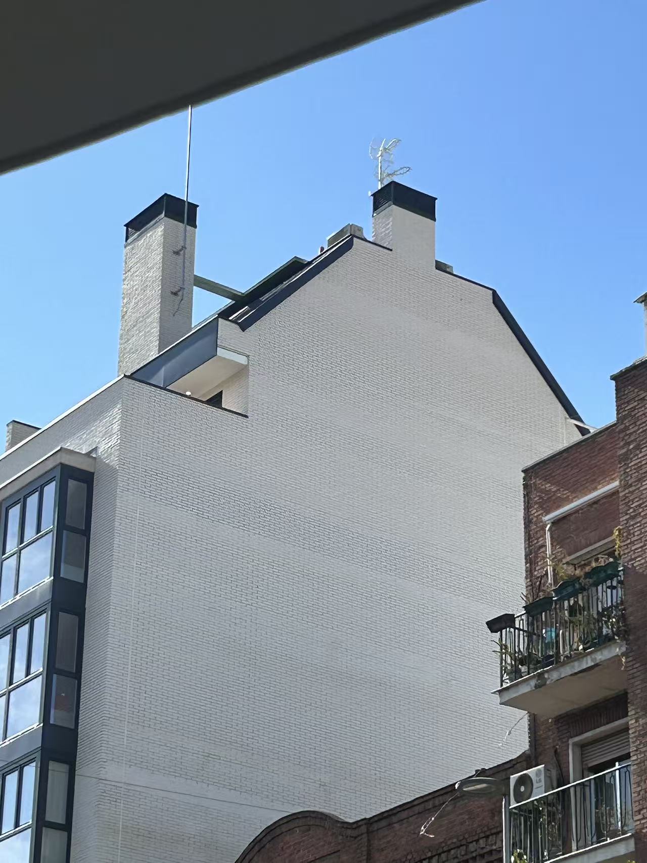 Madrid City Center Residential Building Project